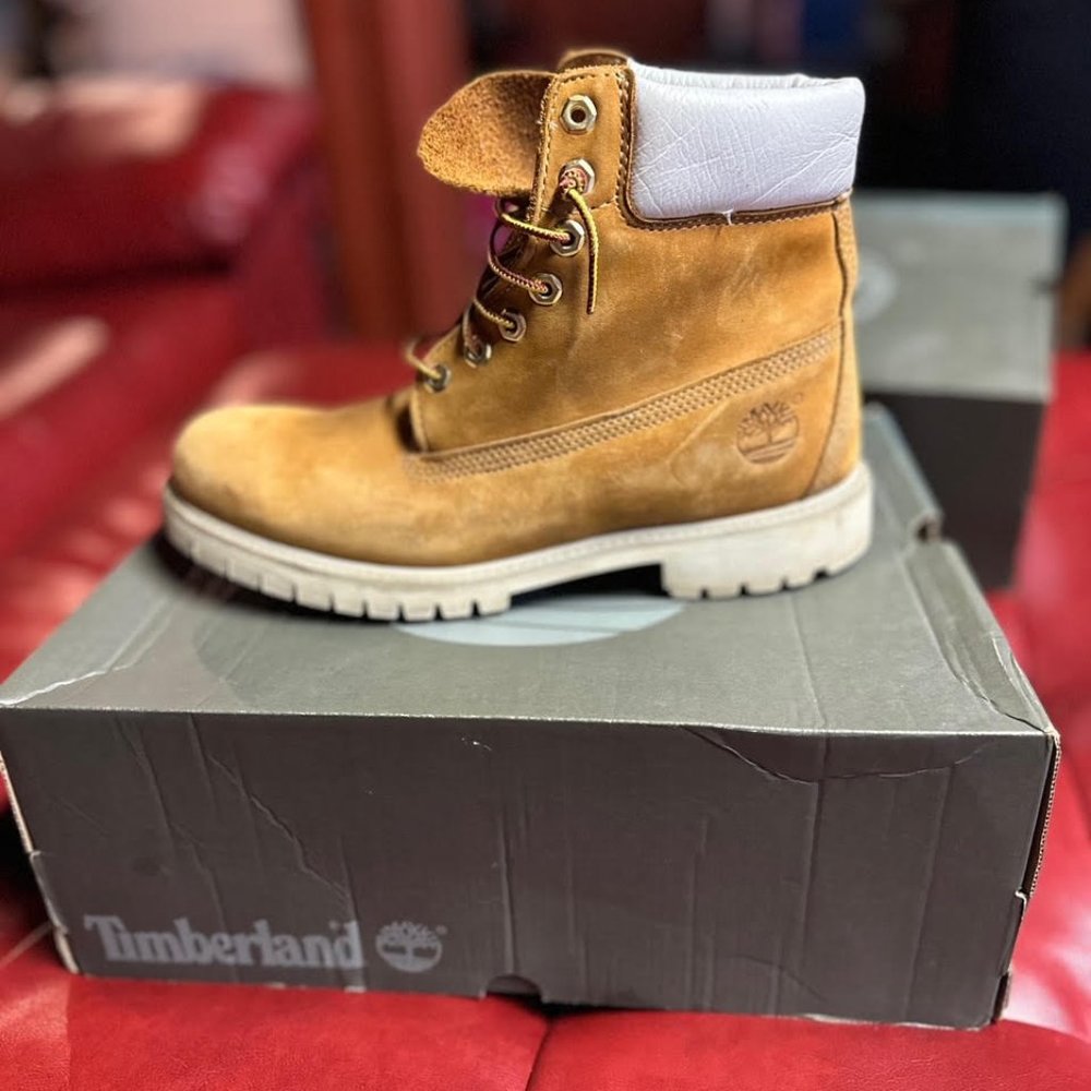 Timberlands Premium - Wheat Nubuck